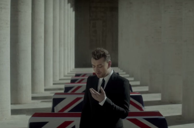 Sam Smith"Writing's on the Wall" (video)