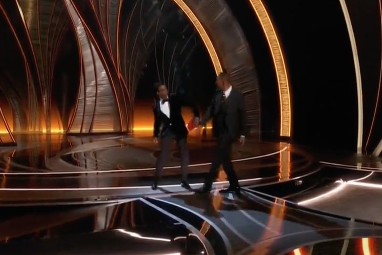 Will Smith a frappé Chris Rock en plein visage aux Oscars