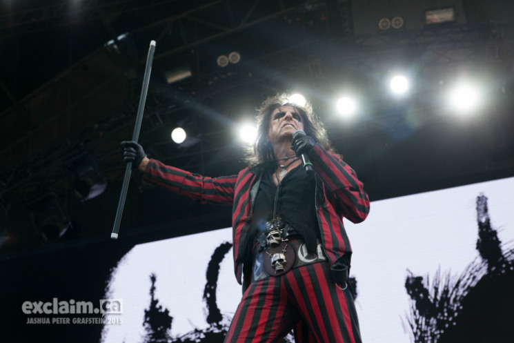 Alice Cooper Maps Out 2022 North American Tour with Buckcherry 