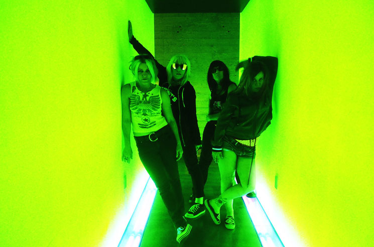 L7 to Release Their First New Music Since 1999 