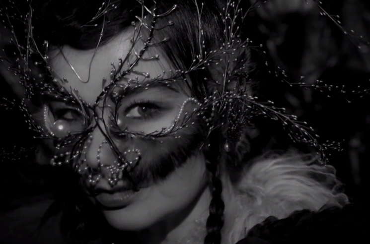 Björk 'Notget' (video)