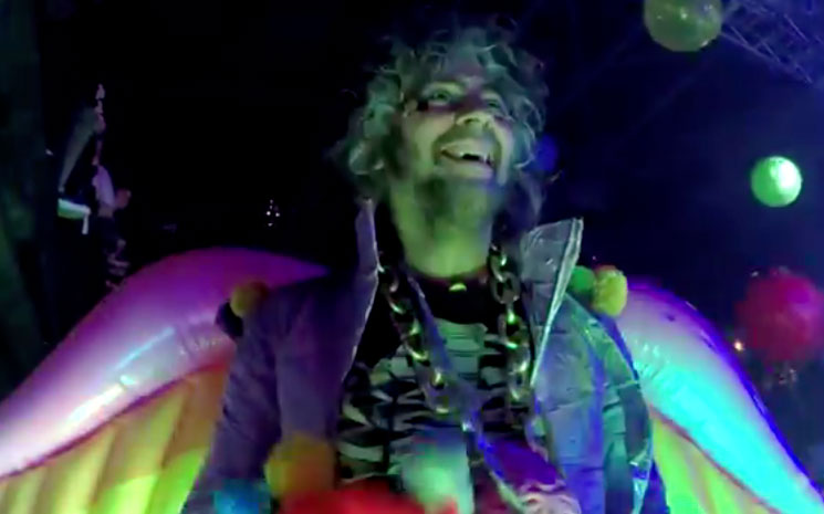 The Flaming Lips 'There Should Be Unicorns' (live video)