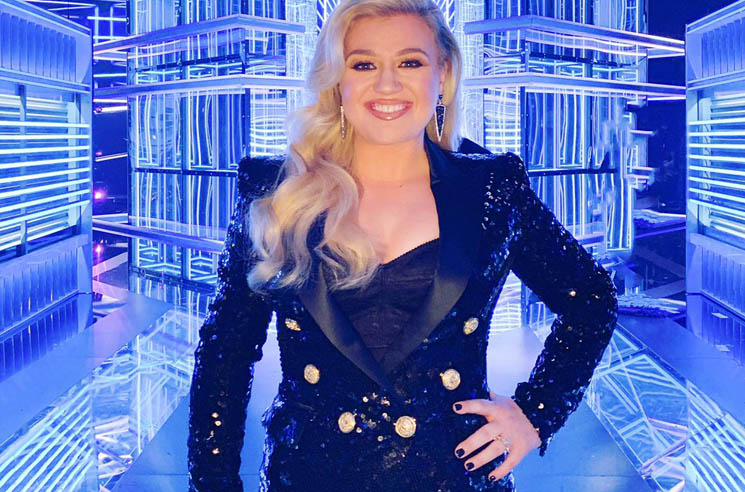 Kelly Clarkson Had to Get Her Appendix Removed After the Billboard Music Awards 