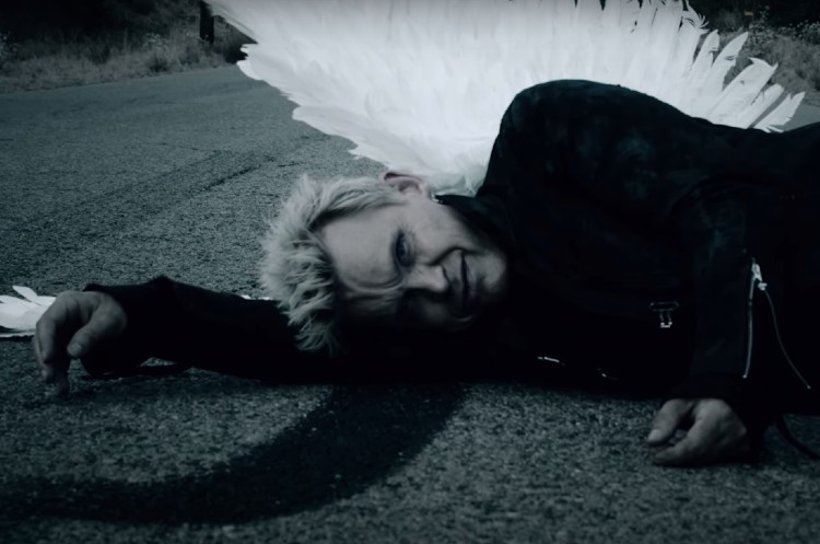 Billy Idol Returns with First New Song in 7 Years 