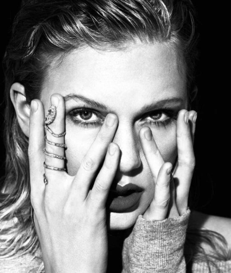 ​Taylor Swift Shares Spotify Playlist Featuring Charli XCX, Kehlani, Majid Jordan