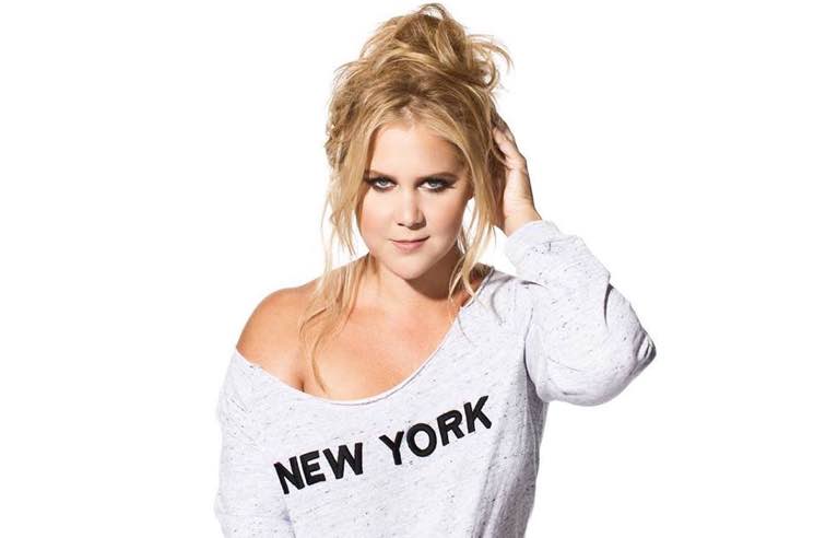 Amy Schumer Issues Sarcastic Apology to Tampa Trump Supporters 