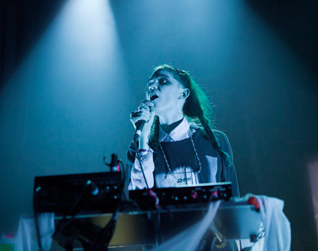 Grimes Cancels European Tour Due to Medical Reasons 