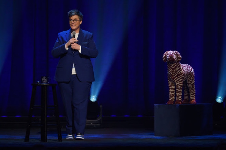 Hannah Gadsby's 'Douglas' Is Hilarious, Even as It Gets Bogged Down by the Weight of Expectations 