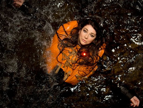 Kate Bush Returns to the Stage for First Concerts in 35 Years 