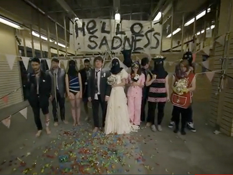 Los Campesinos! 'Hello Sadness' (video)