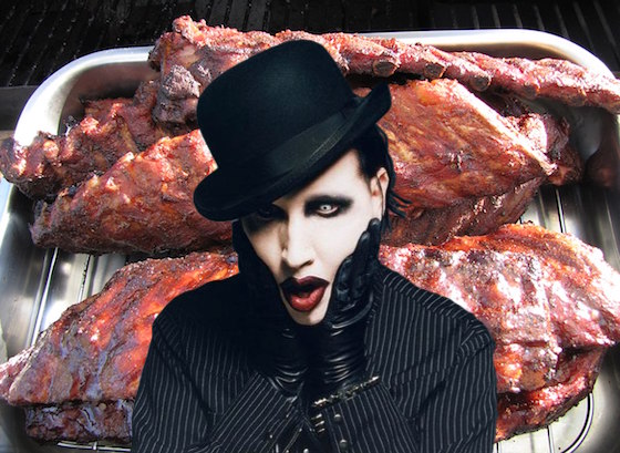 Someone Finally Asked Marilyn Manson If He Had a Rib Removed to Blow Himself 