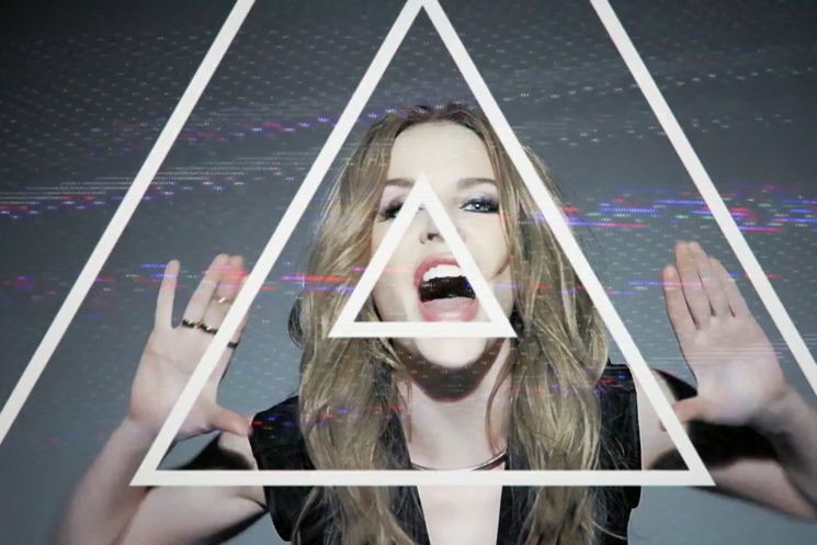 Giorgio Moroder 'Right Here, Right Now' (ft. Kylie Minogue) (video)