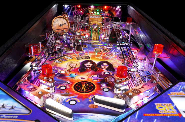 The Rush Pinball Machine Has Arrived in All Its Ridiculously Detailed Glory 