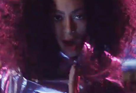 Solange 'Lovers in the Parking Lot' (video)